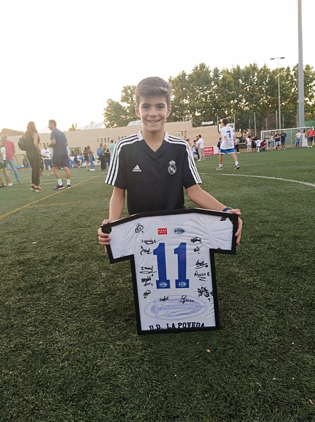 Homenaje a Álvaro Lezcano de sus compañeros de La Poveda